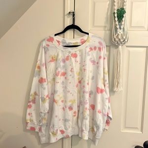 EUC Old Navy Tie Dye Crew